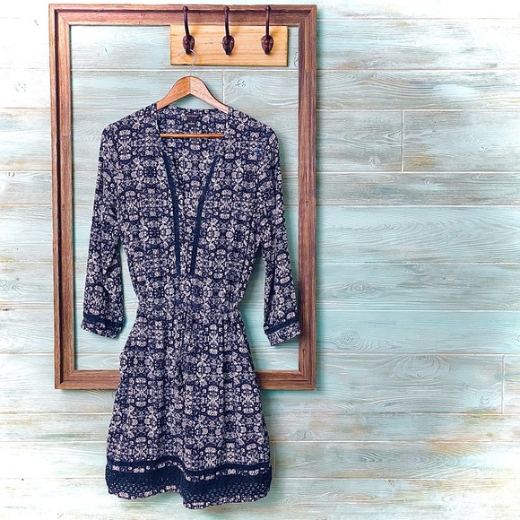 Club Monaco Artisan Silk Prairie Dress - Picture 6 of 11